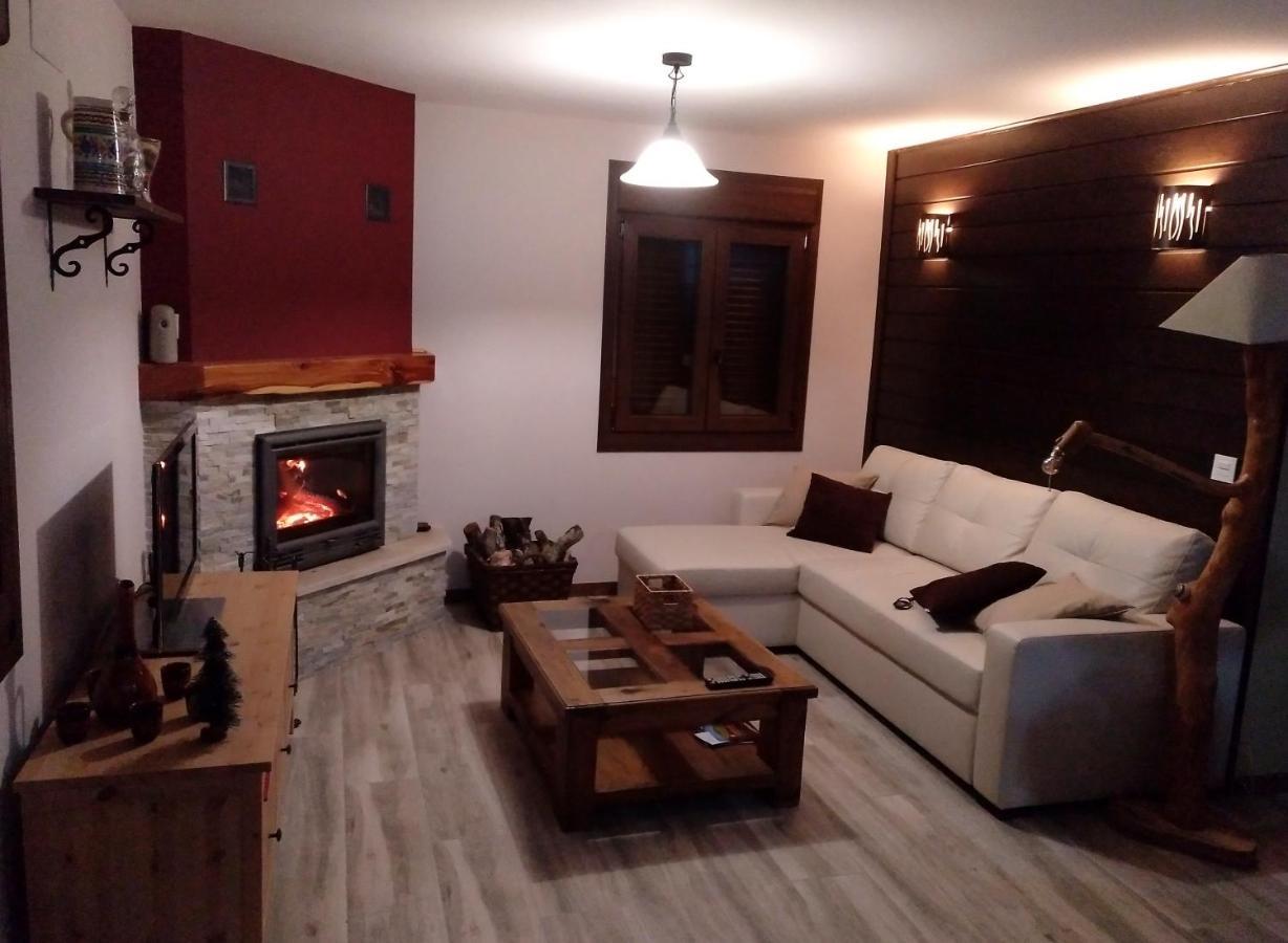 La Casita Del Abuelo Villa Villalmanzo Ngoại thất bức ảnh