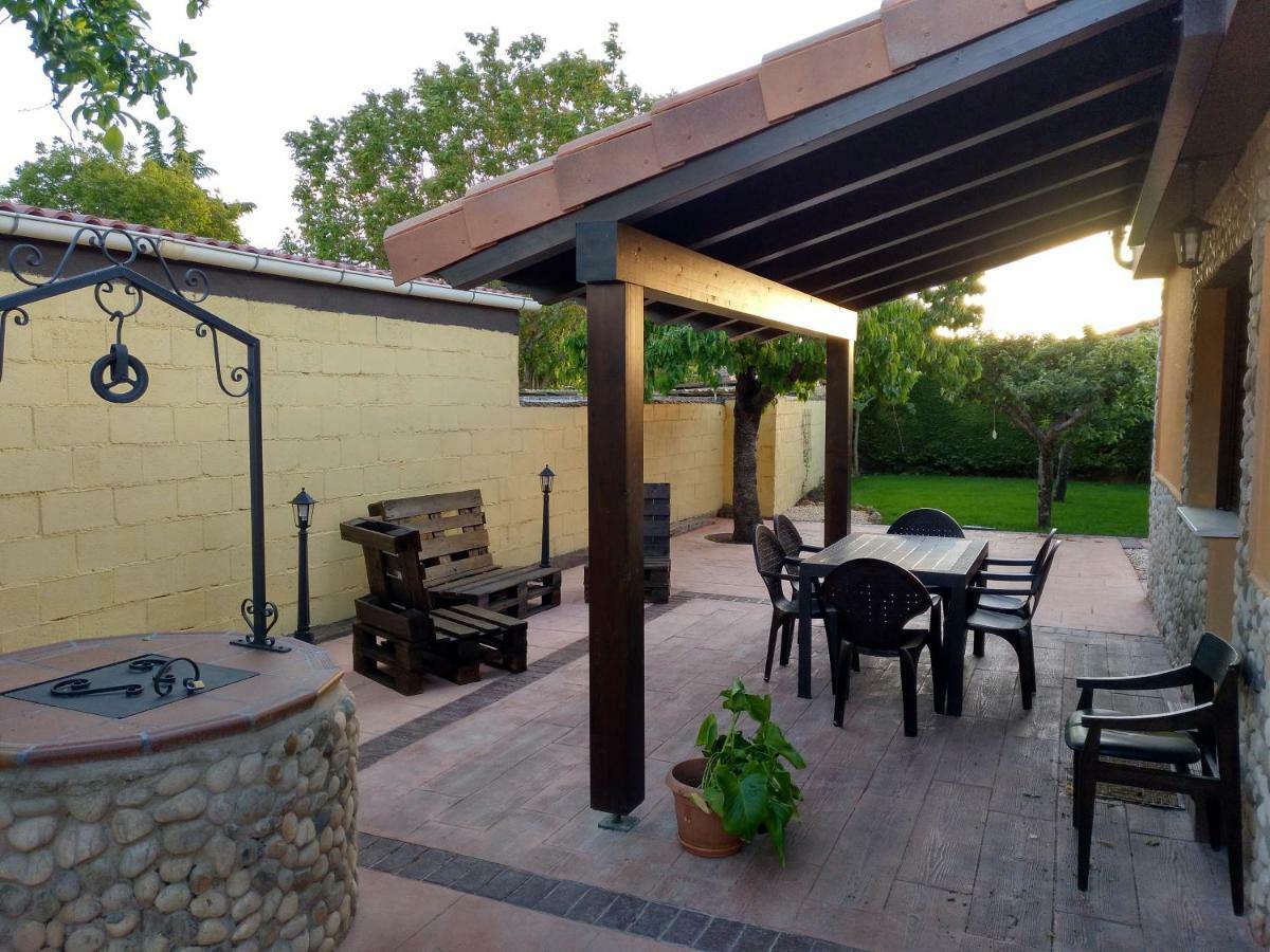 La Casita Del Abuelo Villa Villalmanzo Ngoại thất bức ảnh
